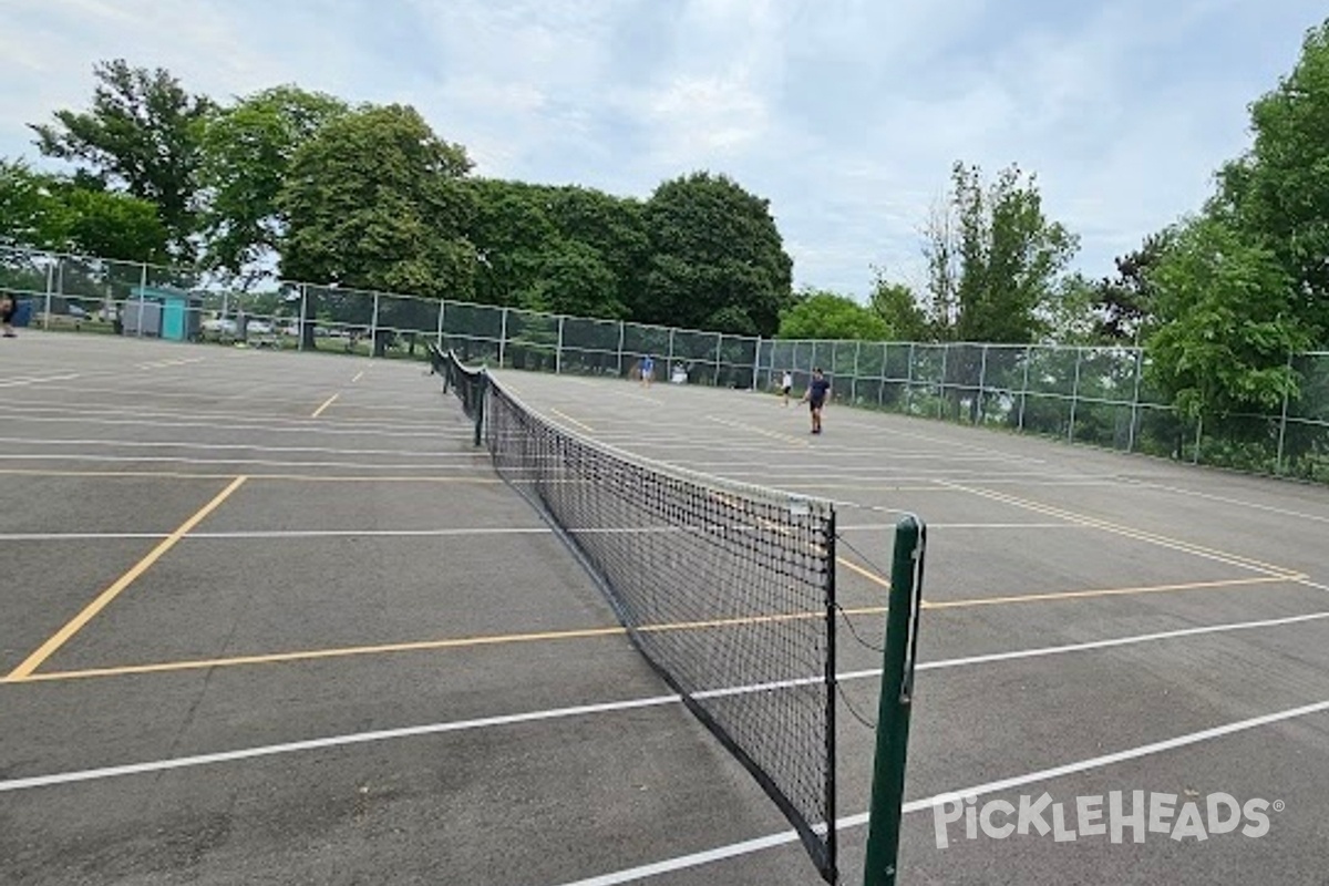 Photo of Pickleball at Marinlyn Bell Park